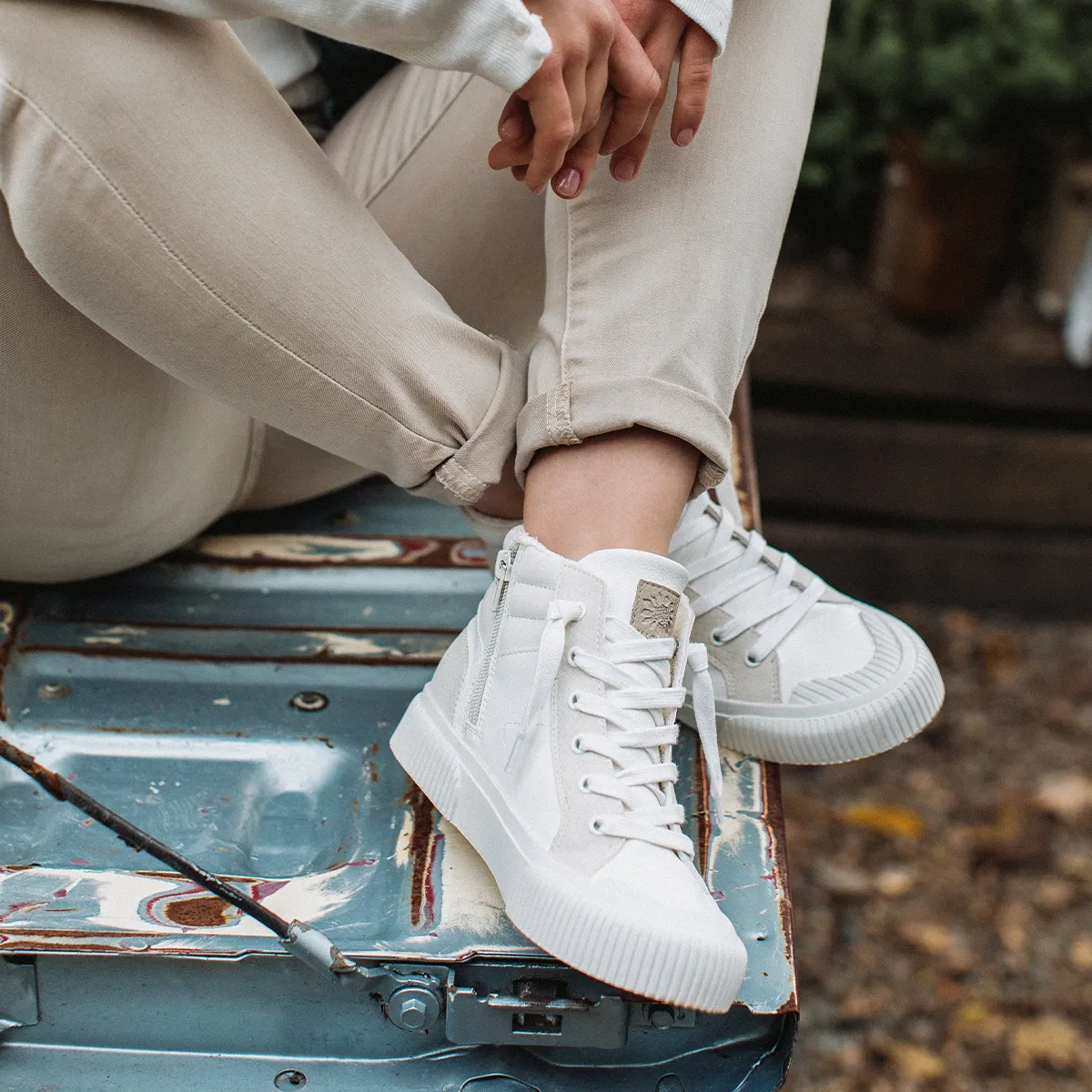 Gaston High-top Sneaker